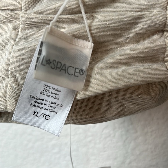 L*SPACE Ringo Shimmer Bikini Top In Bone Size XL - Picture 8 of 10